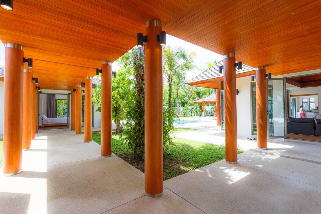 luxury villas phuket